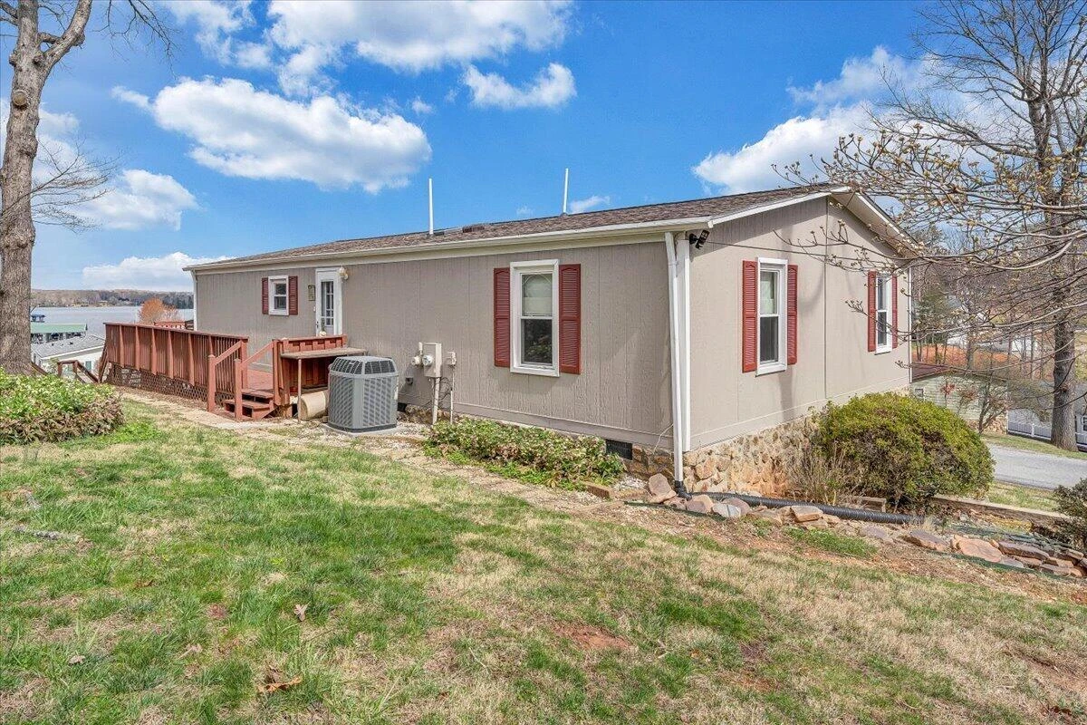 300 Mill Lake RD - Photo 50