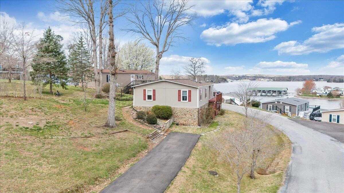 300 Mill Lake RD - Photo 57