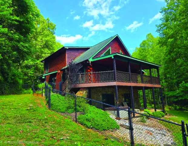 300 Crawford DR