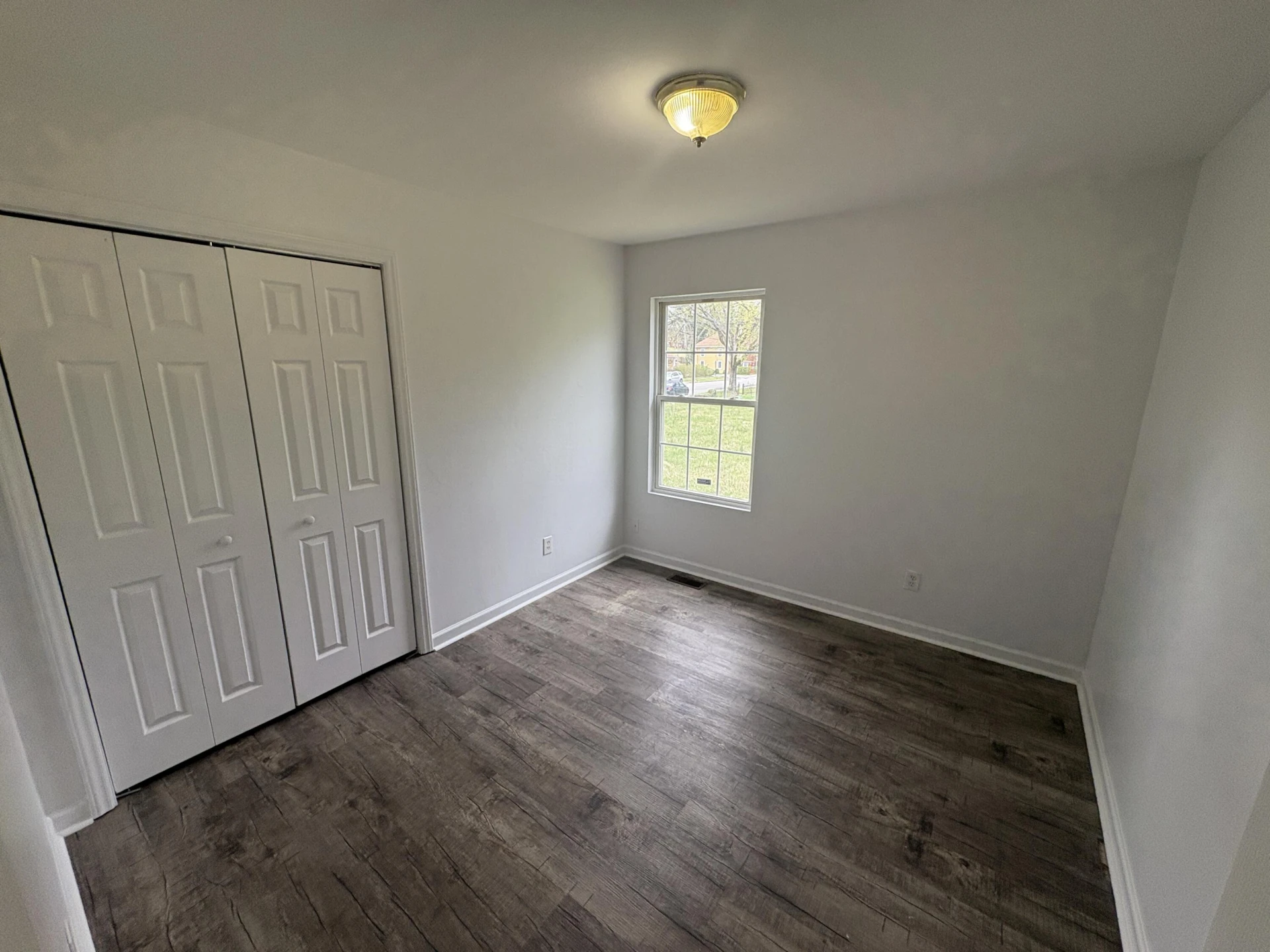 1311 Melrose AVE NW - Photo 13