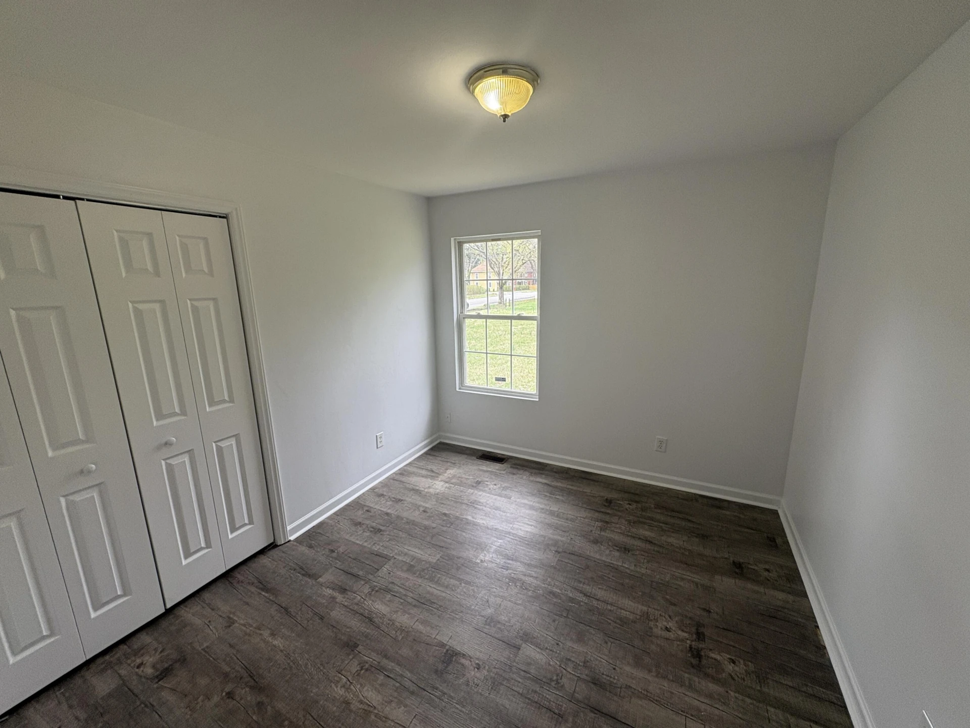 1311 Melrose AVE NW - Photo 14