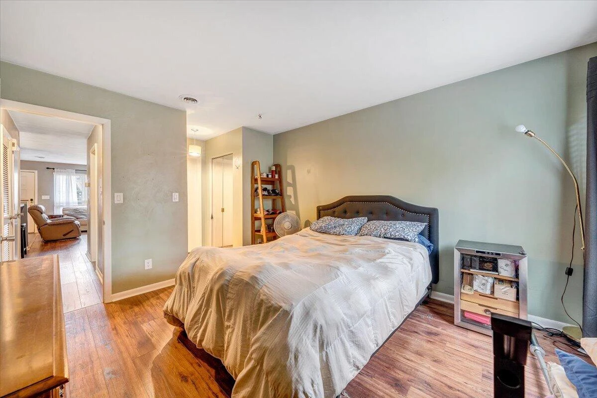 7104 Pine CT - Photo 15