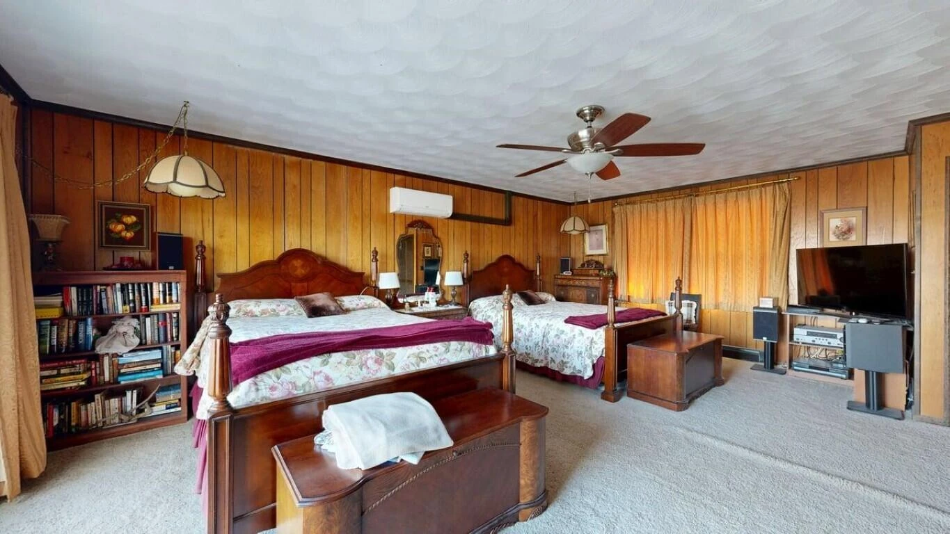 426 Burgess RD - Photo 22