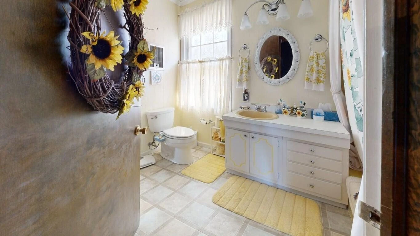426 Burgess RD - Photo 33