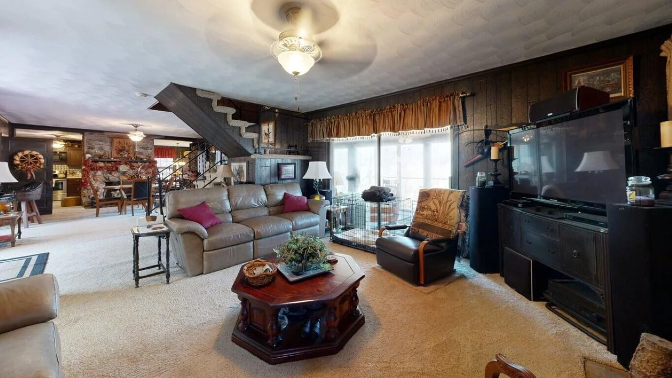 426 Burgess RD - Photo 7