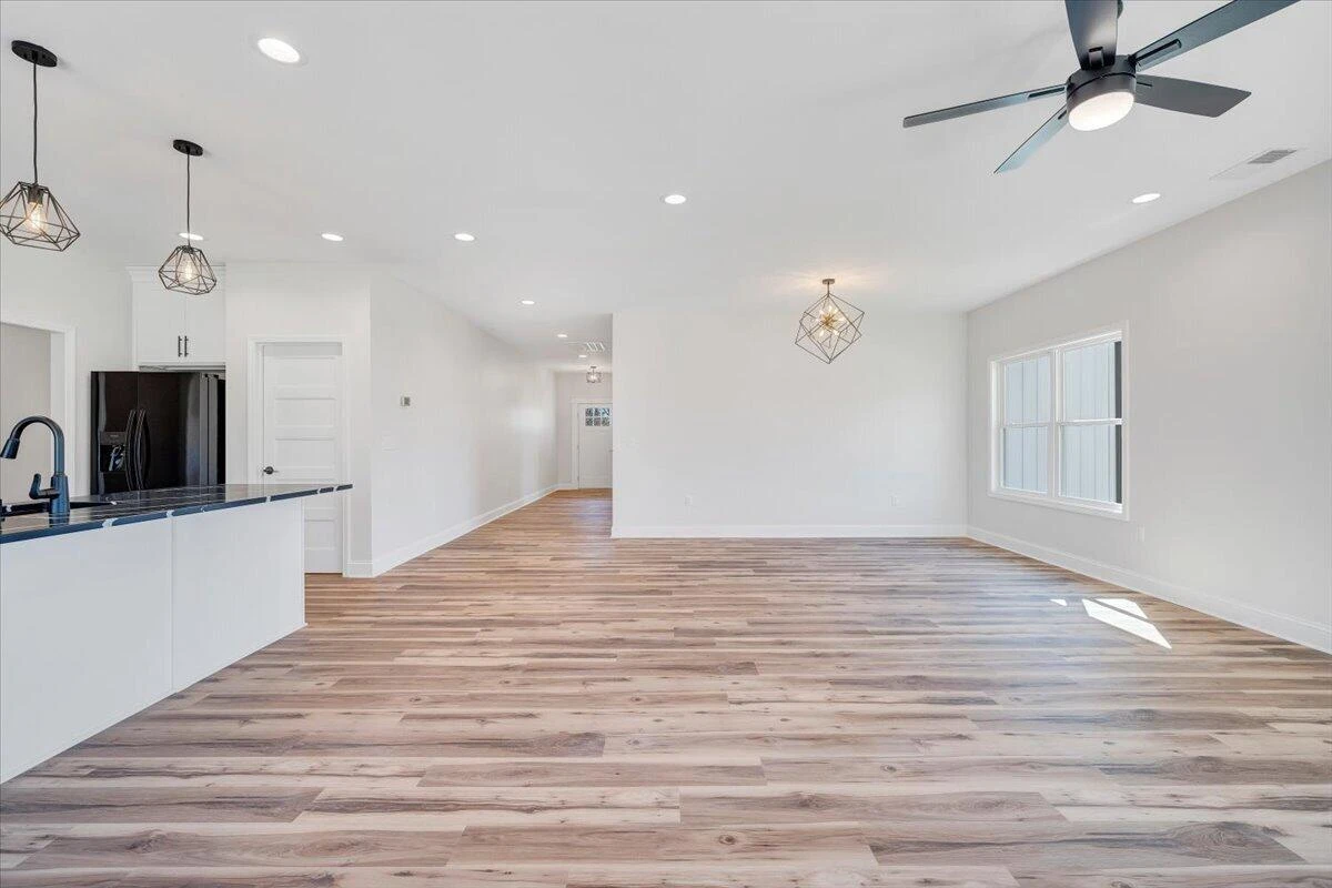 380 Parford LN - Photo 20