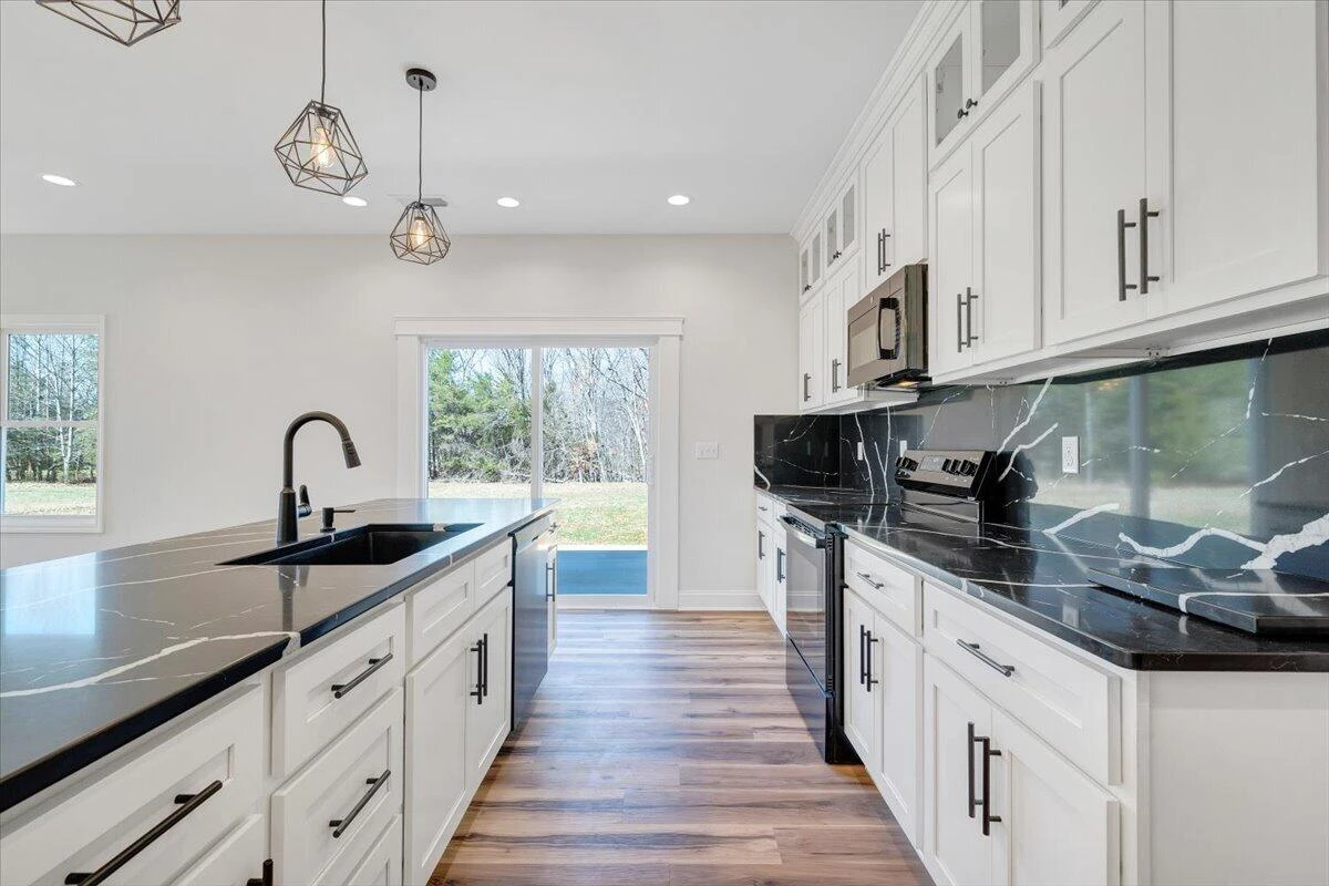 380 Parford LN - Photo 29