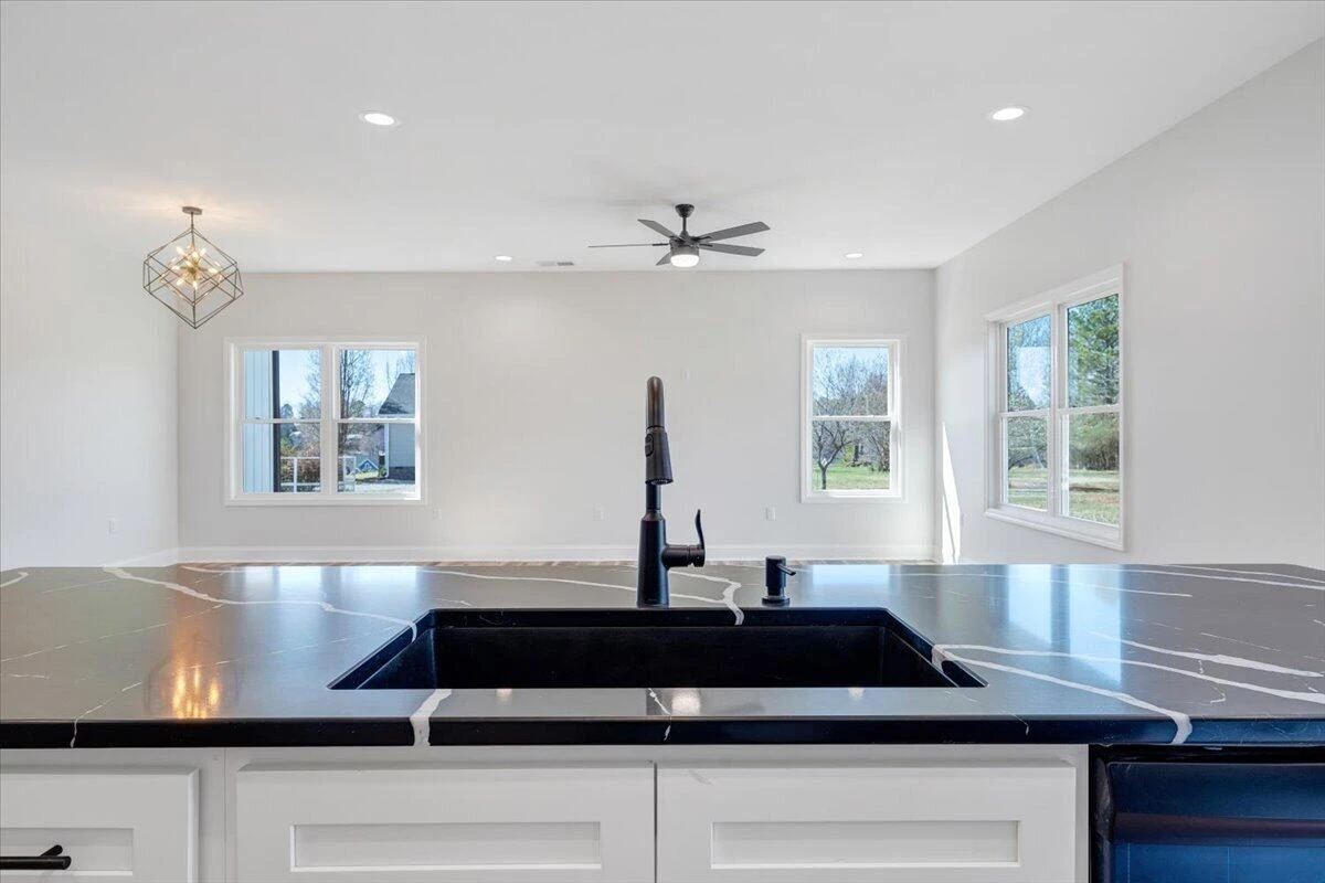 380 Parford LN - Photo 35