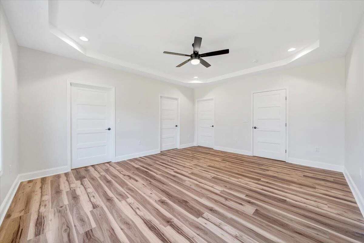 380 Parford LN - Photo 39
