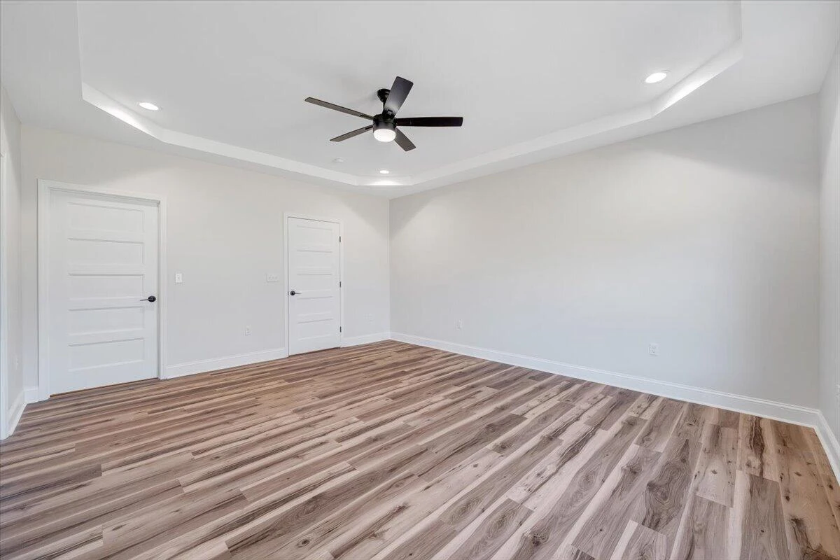 380 Parford LN - Photo 40