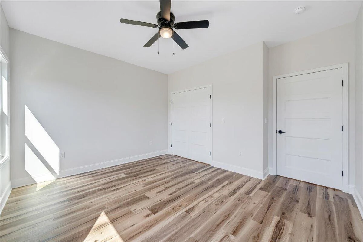 380 Parford LN - Photo 52