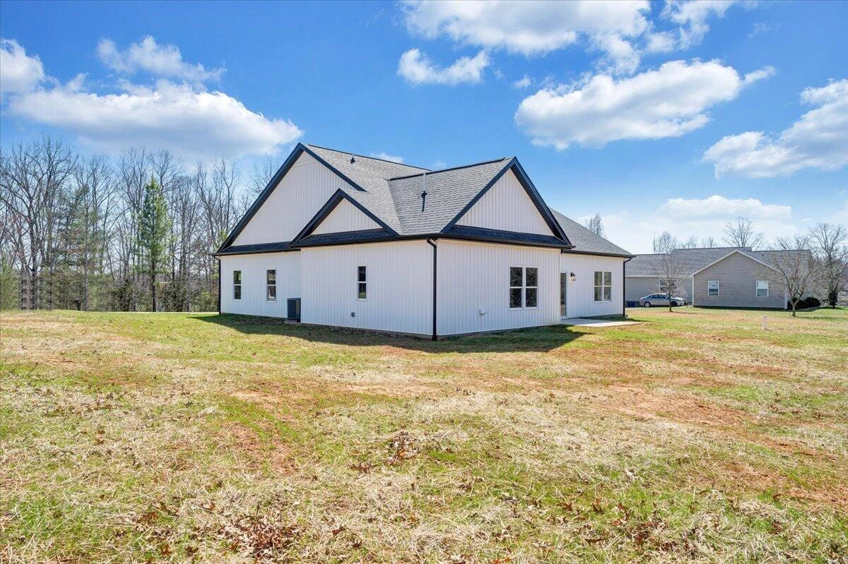 380 Parford LN - Photo 67