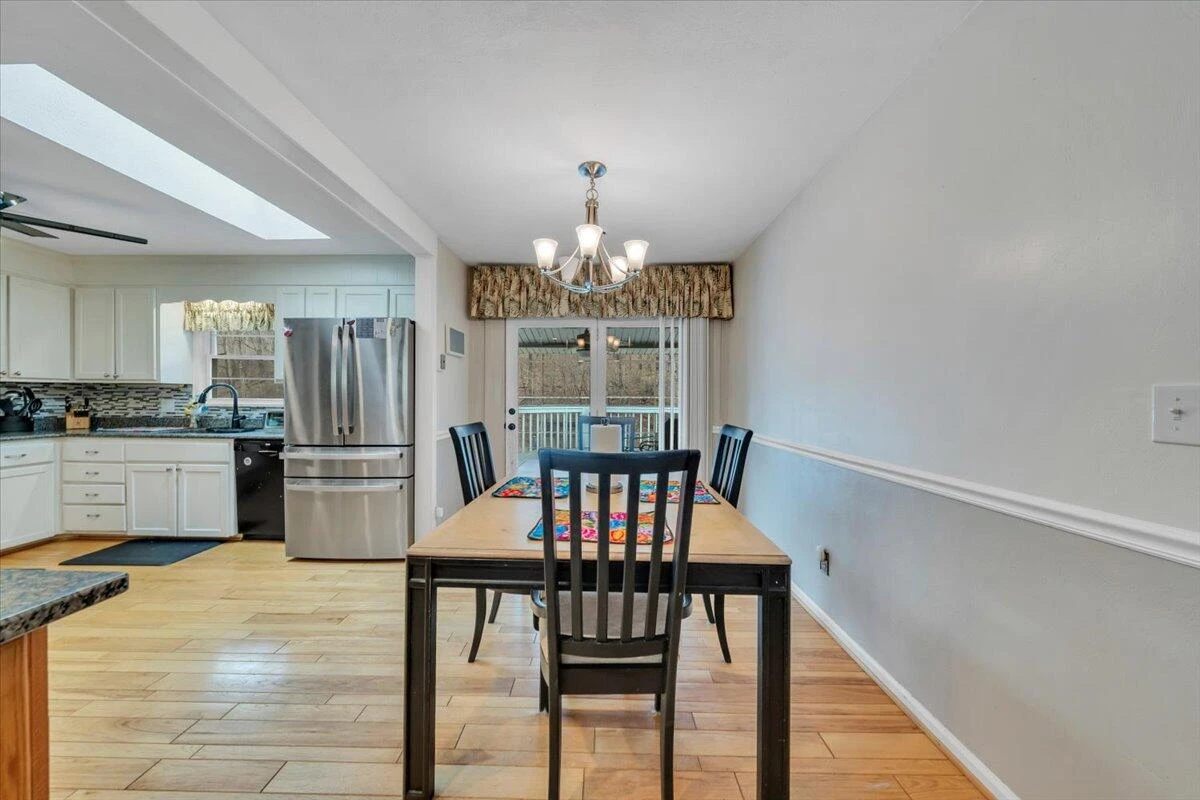 318 Fairfield LN - Photo 11