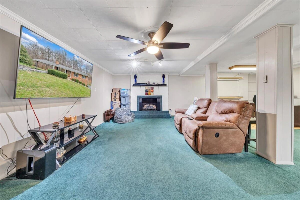 318 Fairfield LN - Photo 41