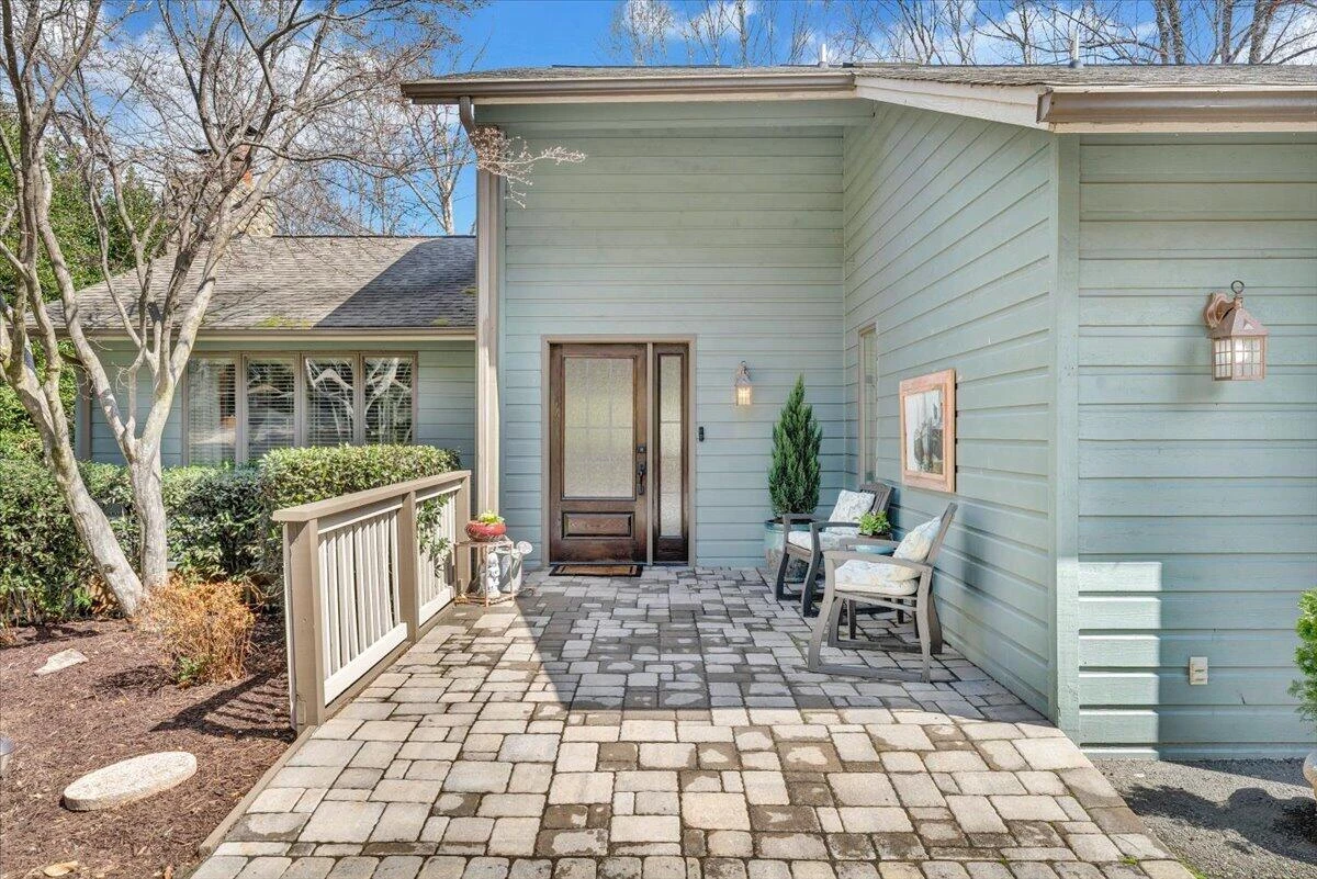 406 Anchor DR - Photo 10