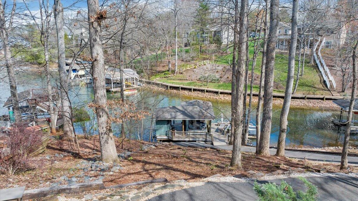 406 Anchor DR - Photo 169