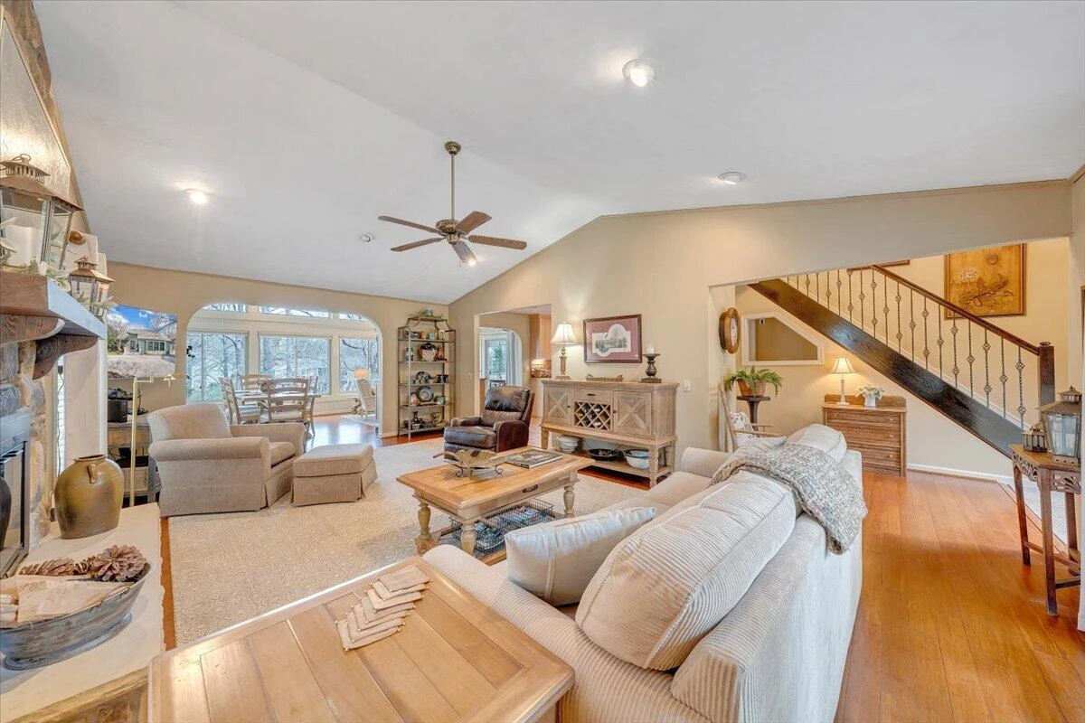 406 Anchor DR - Photo 32