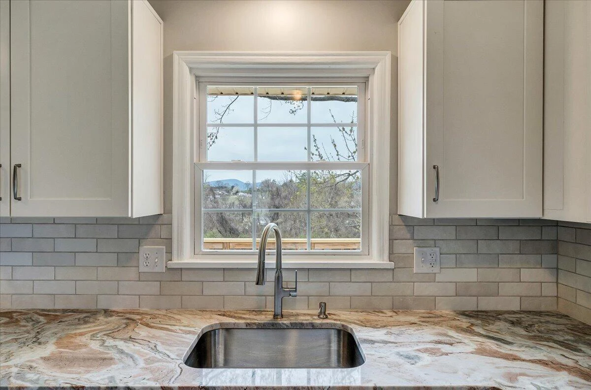 6420 Nell DR - Photo 11