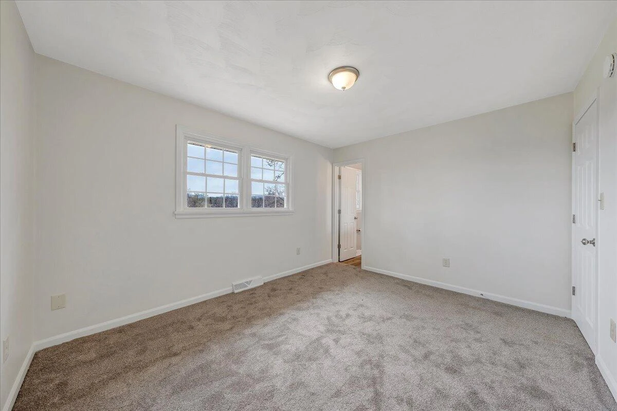 6420 Nell DR - Photo 14