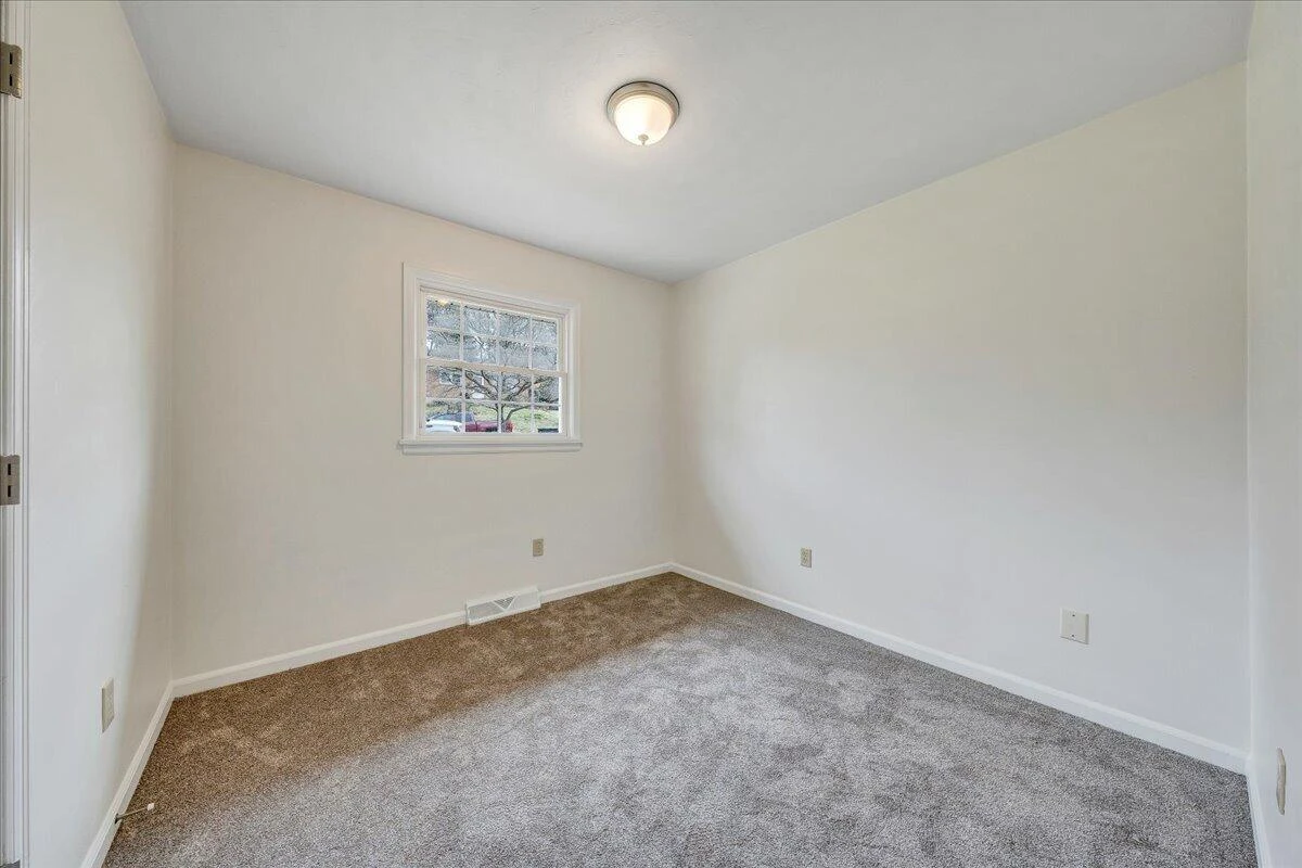 6420 Nell DR - Photo 19