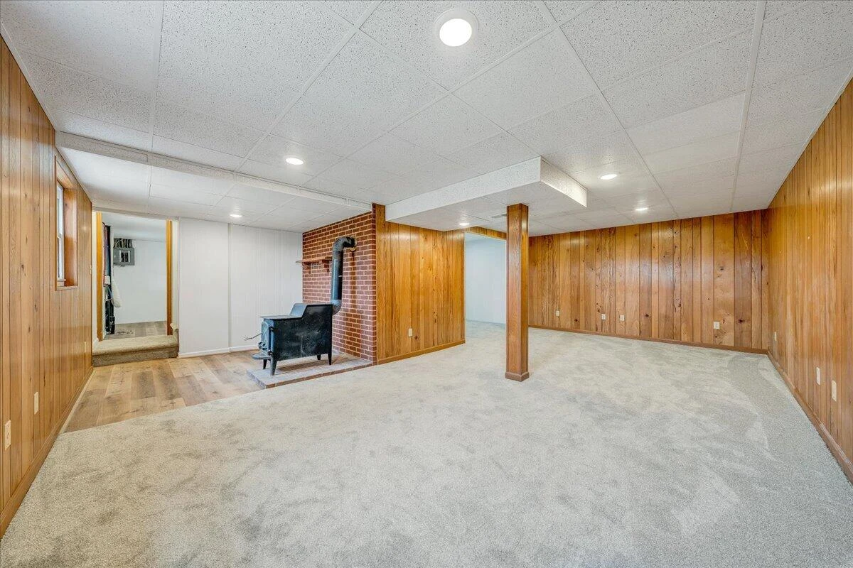 6420 Nell DR - Photo 27