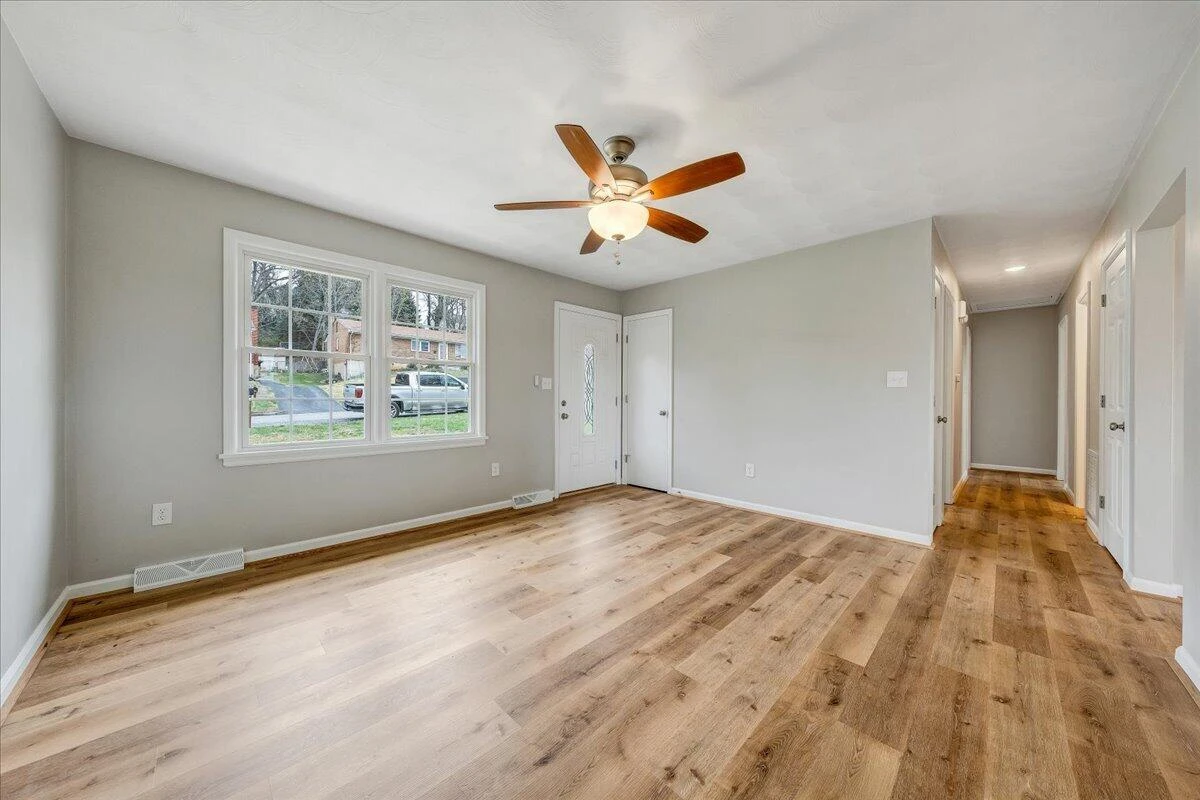 6420 Nell DR - Photo 6