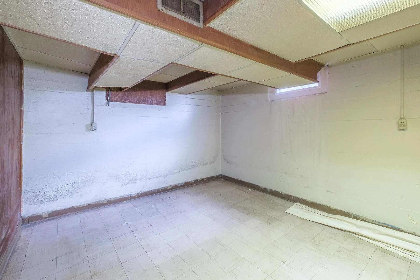 1629 Golfside AVE NW - Photo 23