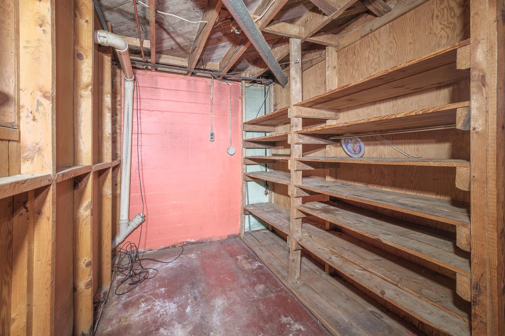 1629 Golfside AVE NW - Photo 34