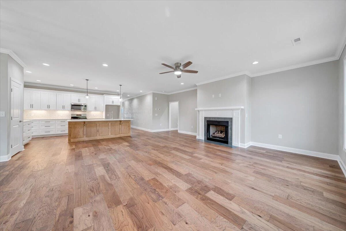 149 Merion CIR - Photo 17