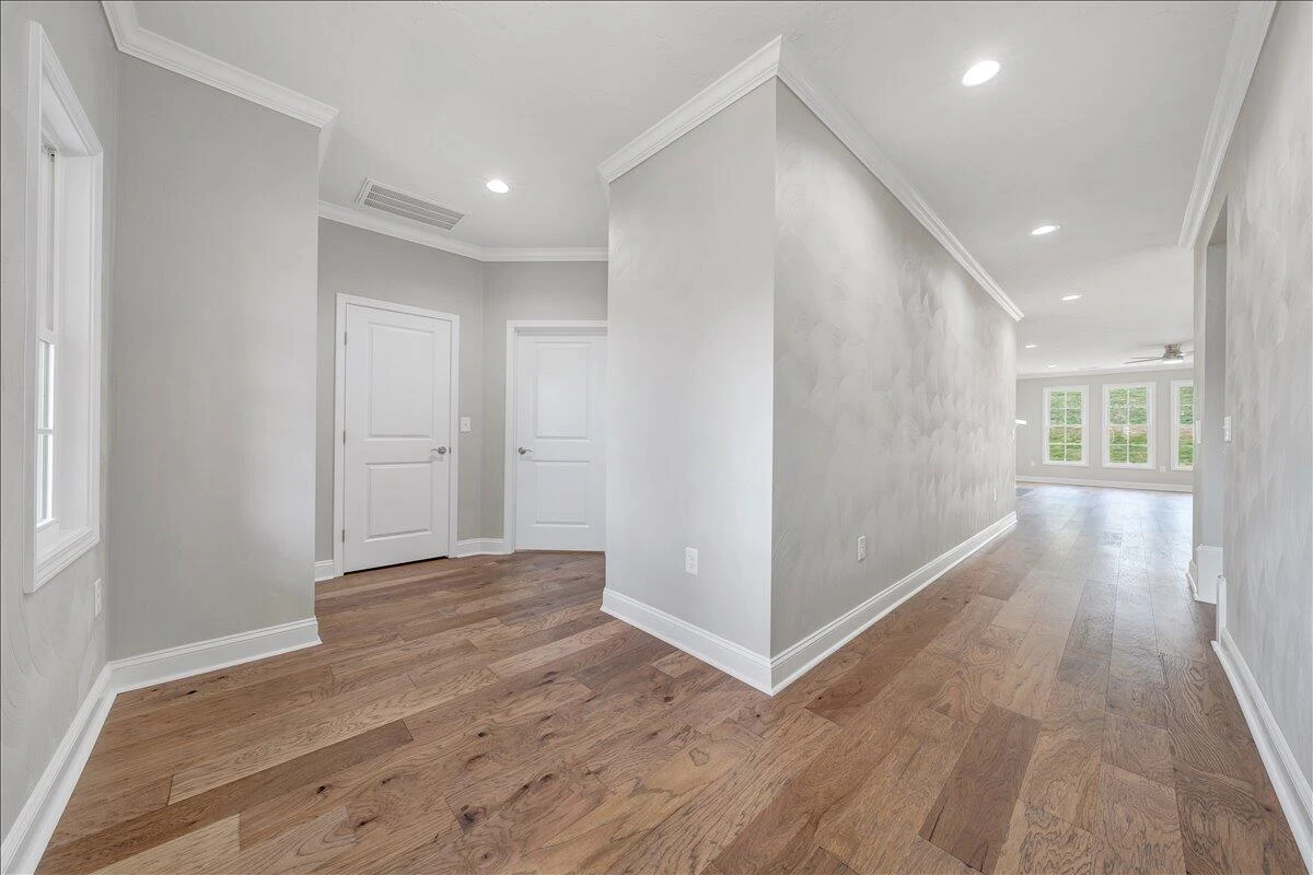 149 Merion CIR - Photo 4