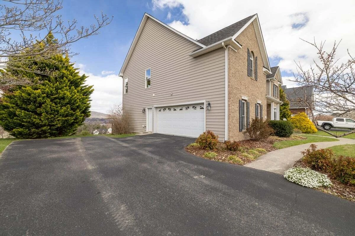 2229 River Oaks DR - Photo 42
