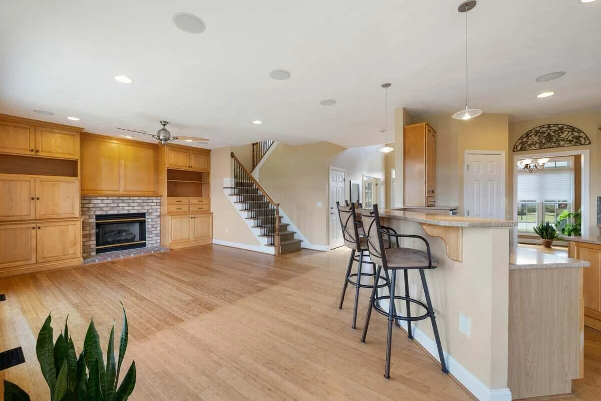2229 River Oaks DR - Photo 5
