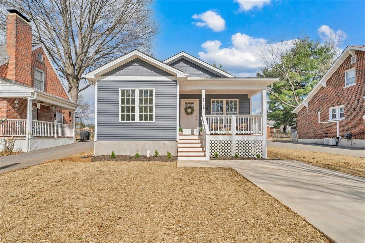 3323 Collingwood ST NE - Photo 42
