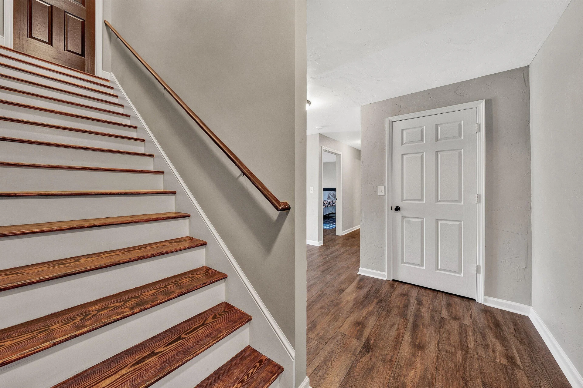 325 GLENWOOD DR - Photo 58