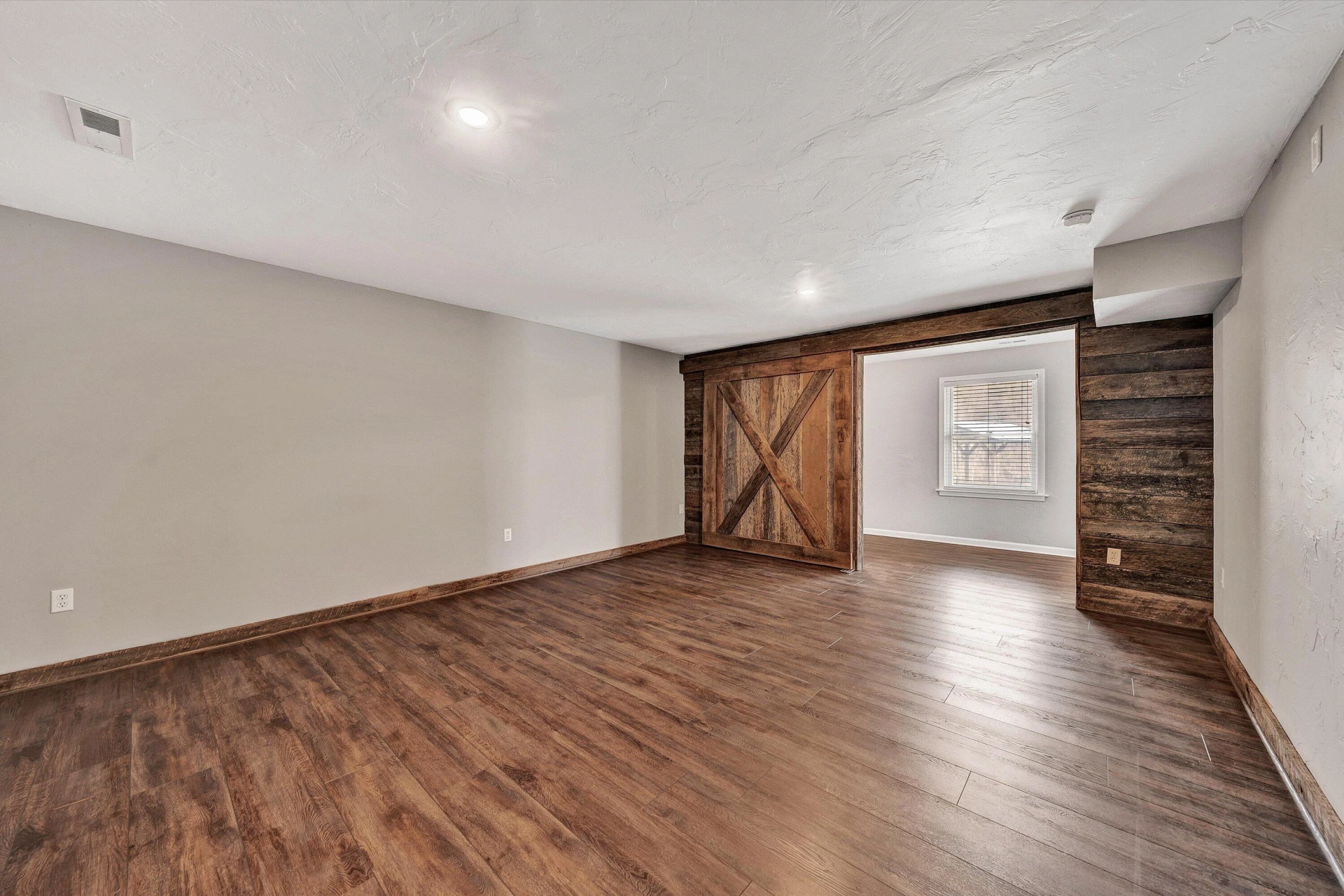 325 GLENWOOD DR - Photo 59
