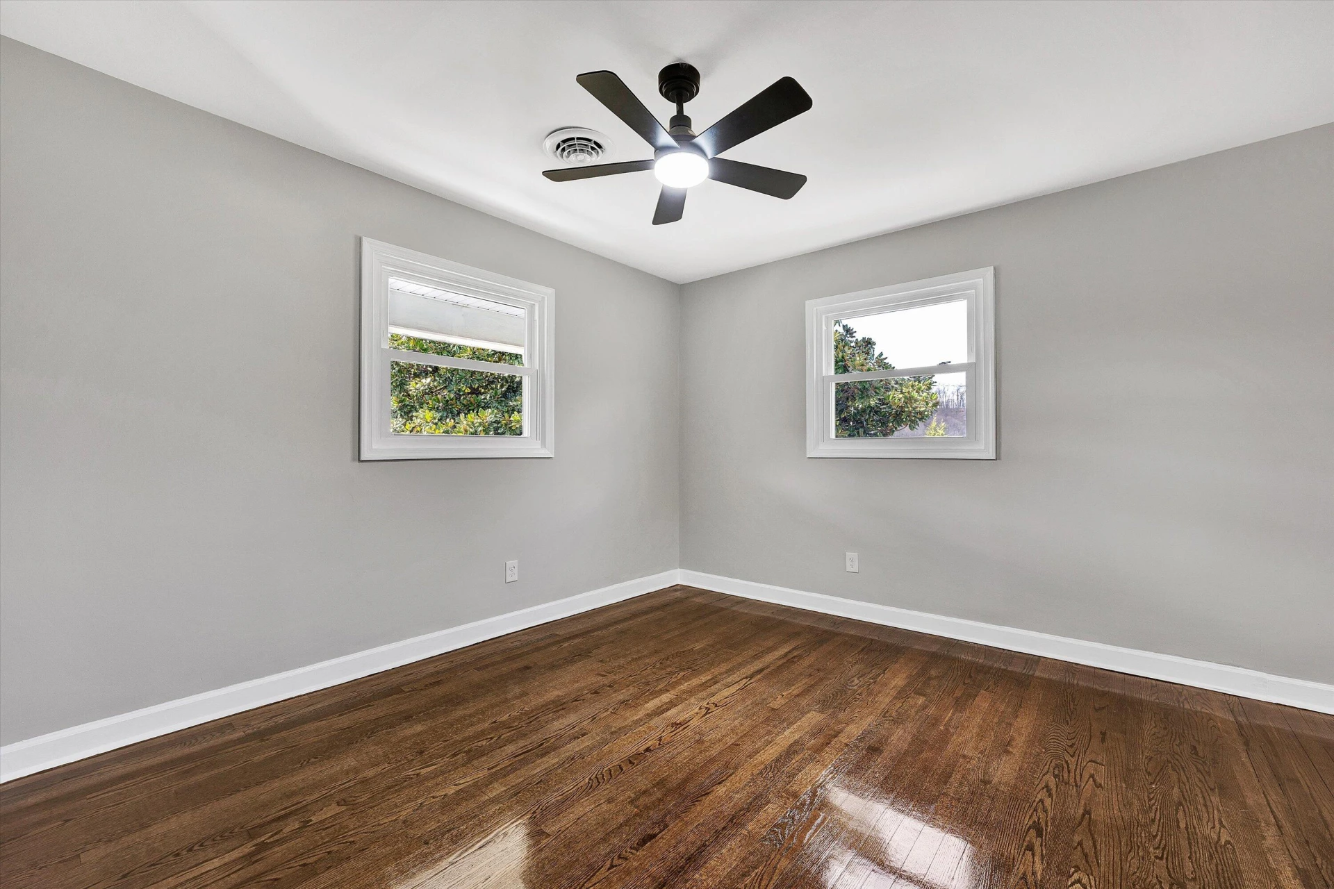 5409 Windermere WAY - Photo 15