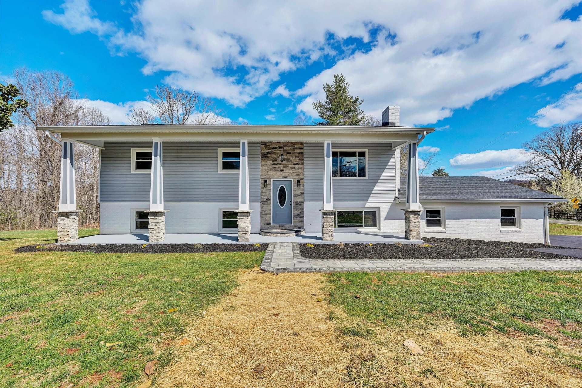 5409 Windermere WAY - Photo 2