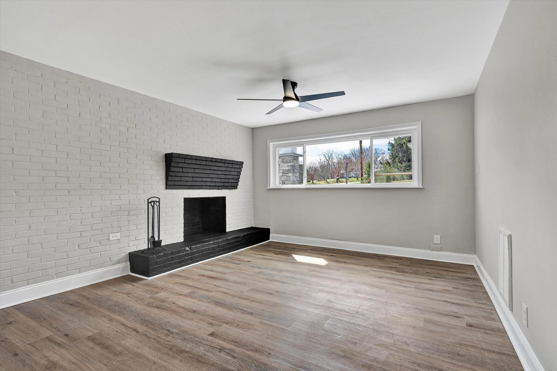 5409 Windermere WAY - Photo 25