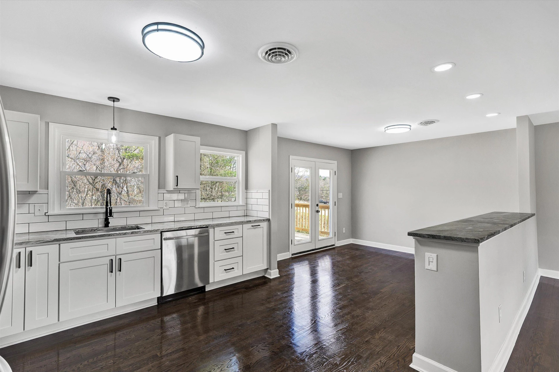 5409 Windermere WAY - Photo 7