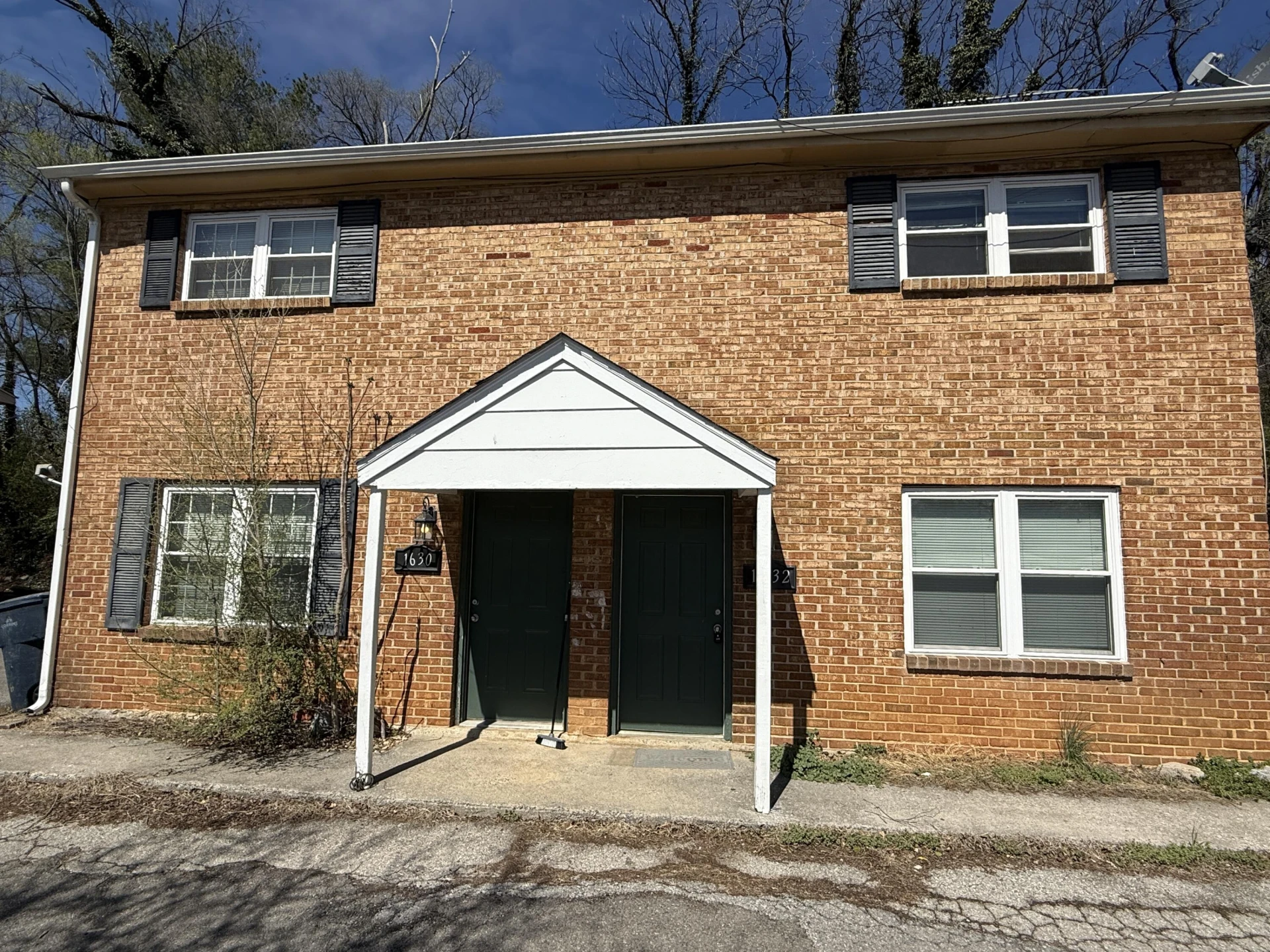 1630 Eastern AVE NE #1630 & 1632