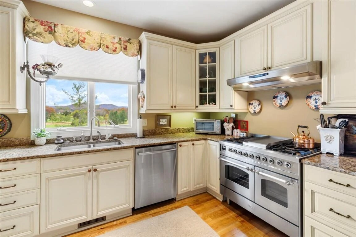 2115 Plank DR - Photo 20