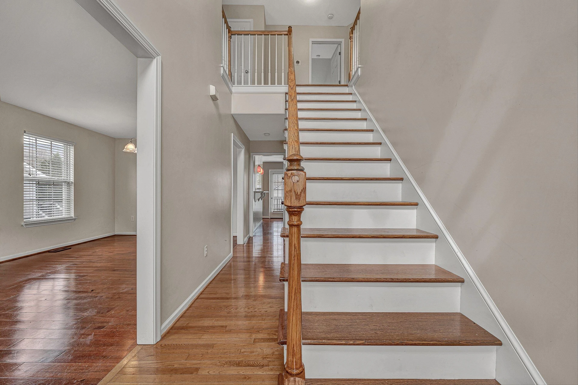 500 Mendham WAY - Photo 4