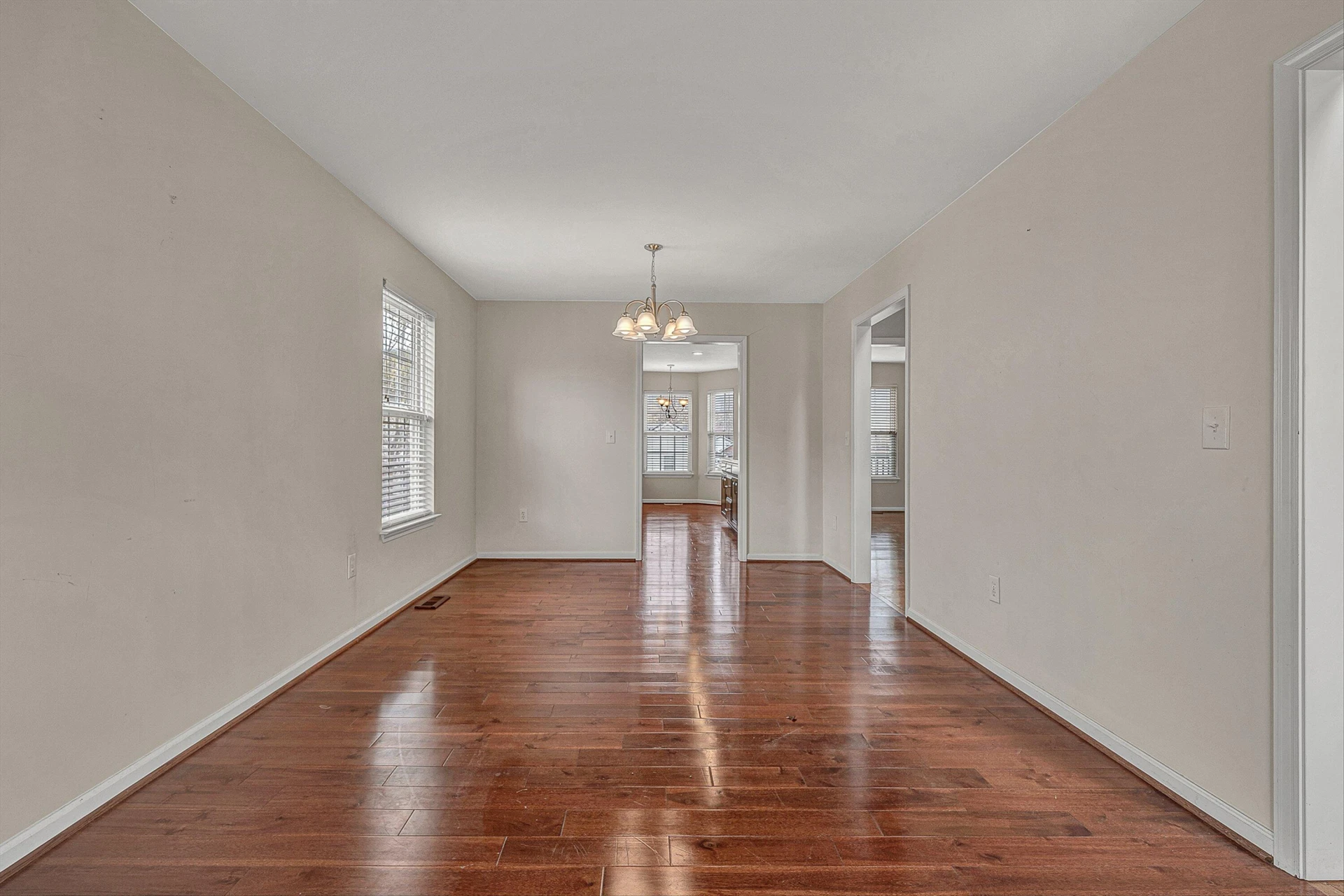 500 Mendham WAY - Photo 5