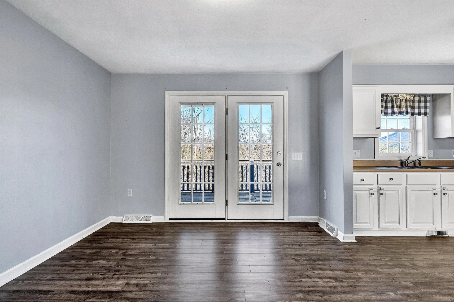 804 Aster ST - Photo 11