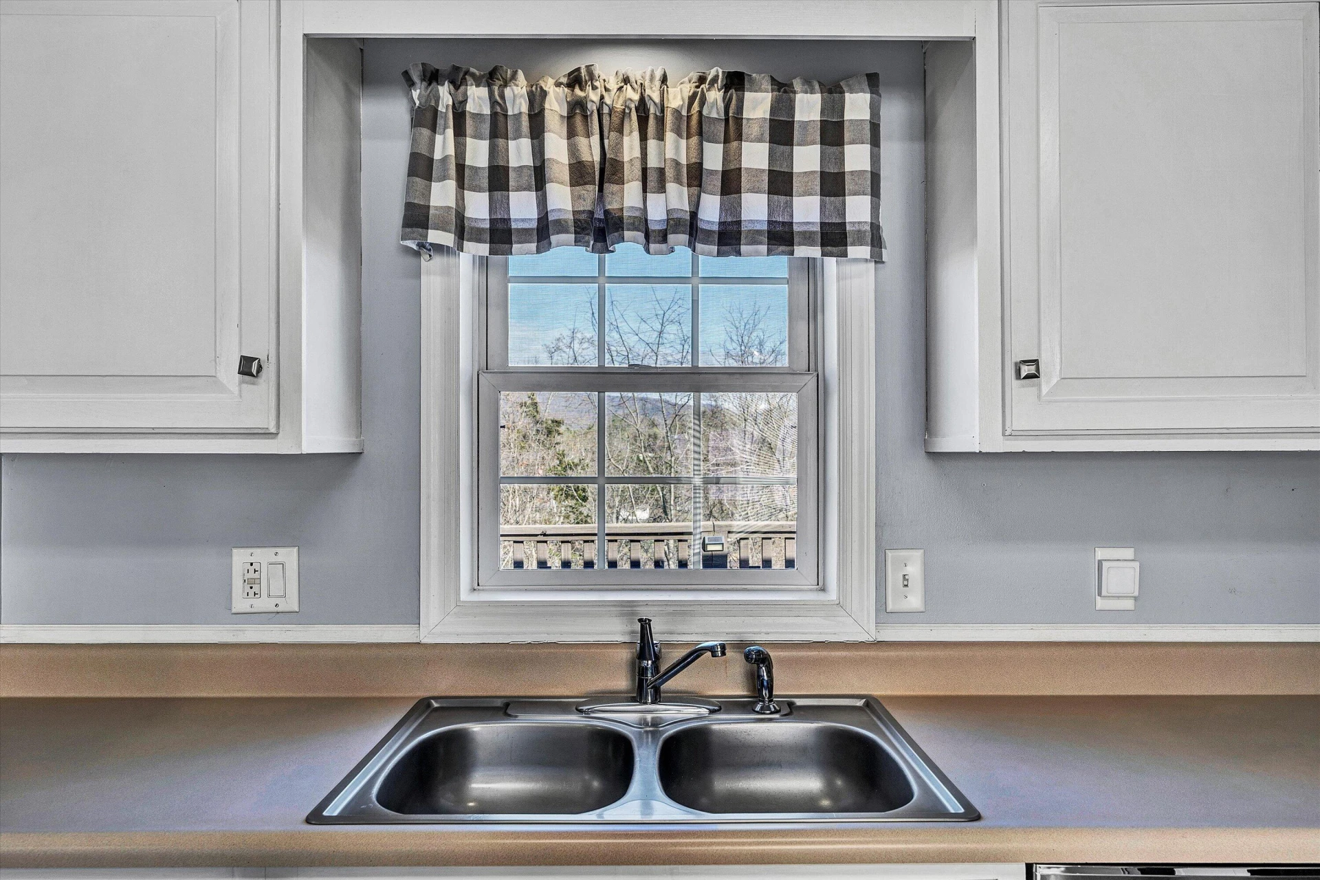 804 Aster ST - Photo 16