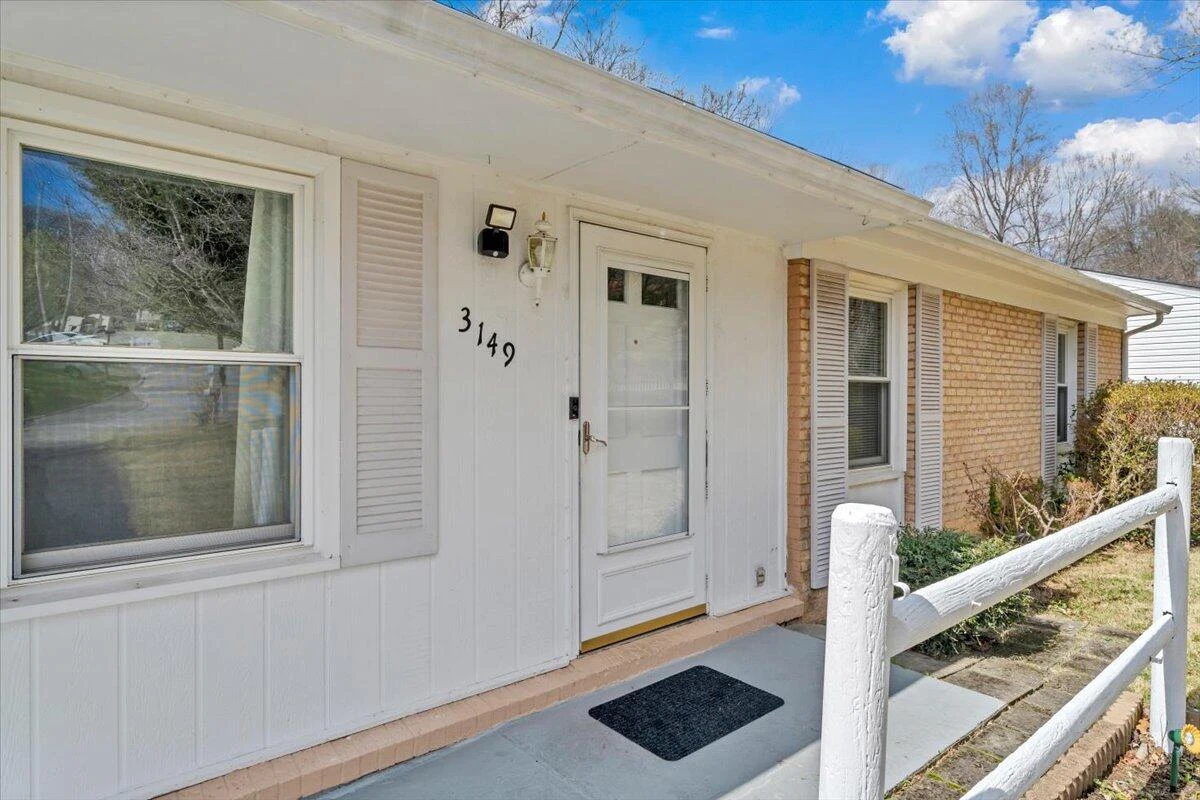 3149 Ventnor RD SE - Photo 2