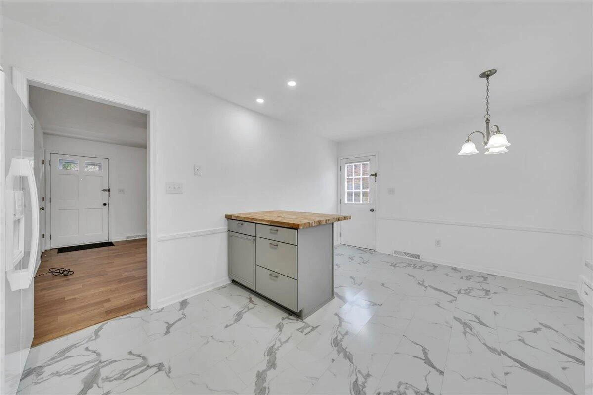 3149 Ventnor RD SE - Photo 9