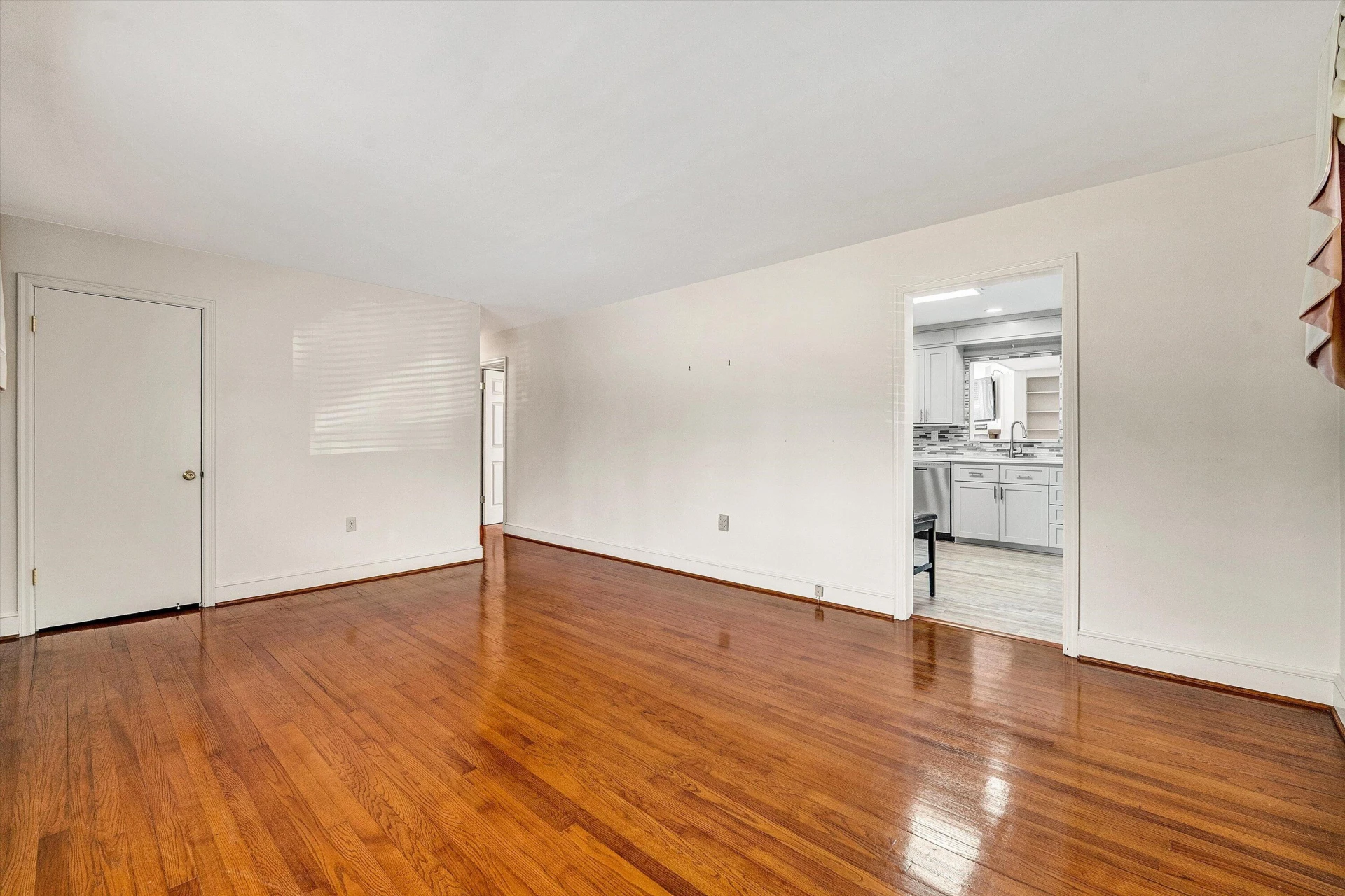 610 Murphy RD - Photo 8