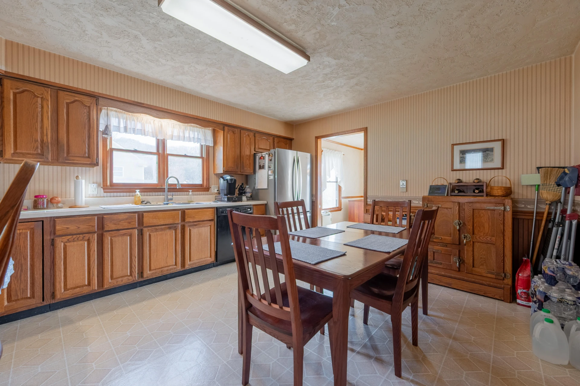 4106 Falling Creek DR - Photo 28