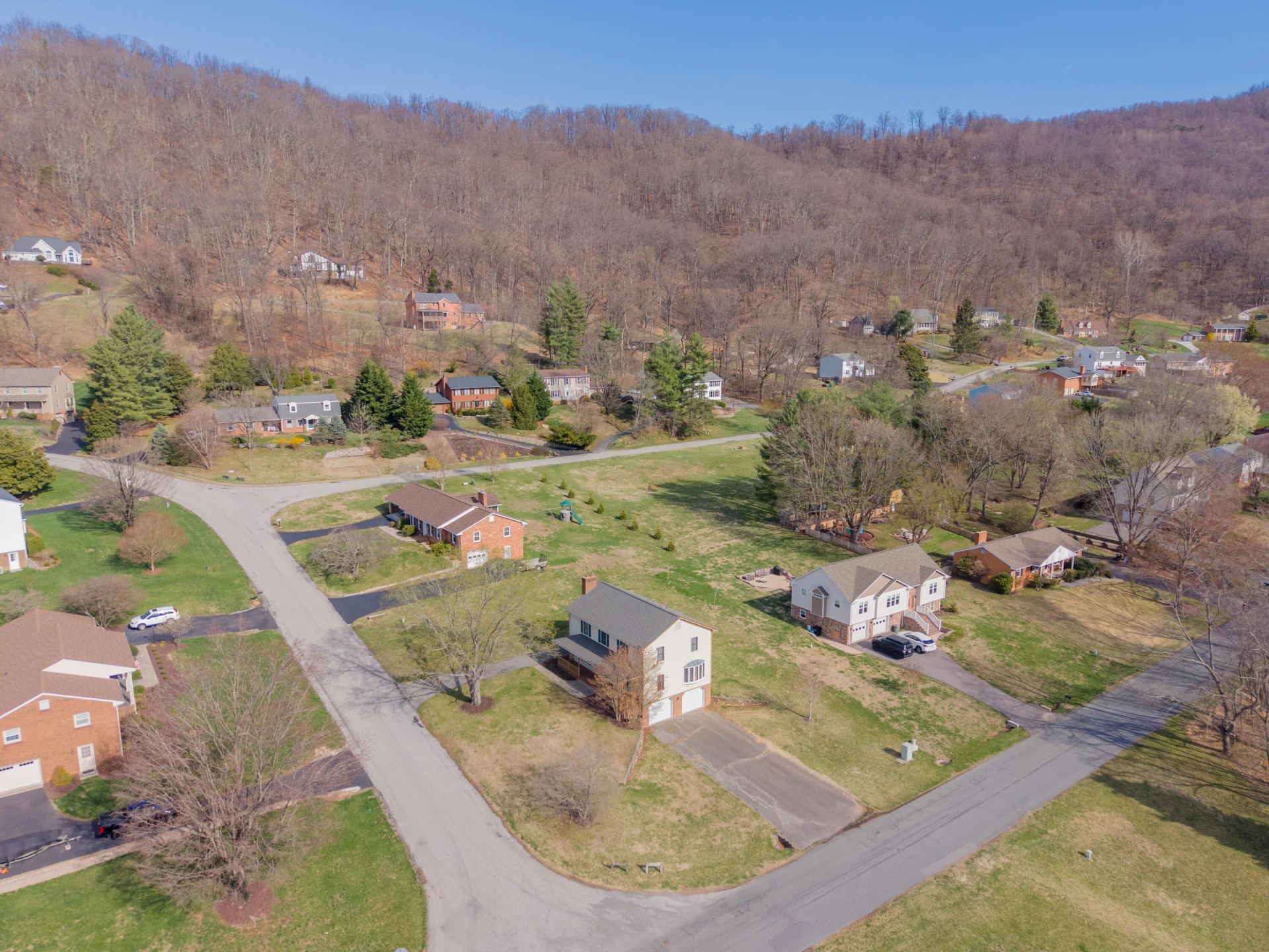 4106 Falling Creek DR - Photo 78